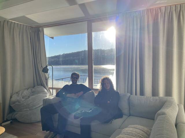 Accommodation sunlight, Friday — Arrival