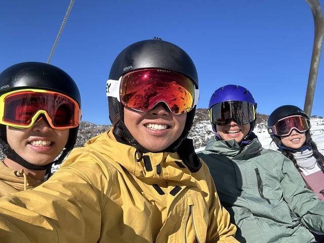 Group chairlift, Saturday — On the snow