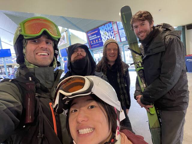 Group skitube, Sunday — On the snow